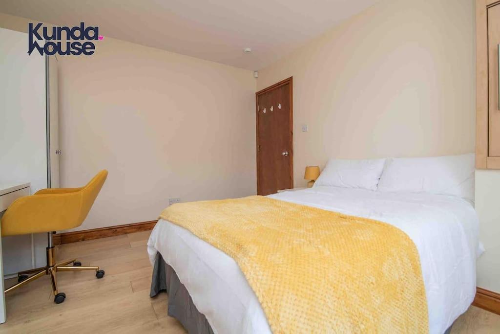 Kunda House Dawlish Villa เบอร์มิงแฮม ภายนอก รูปภาพ