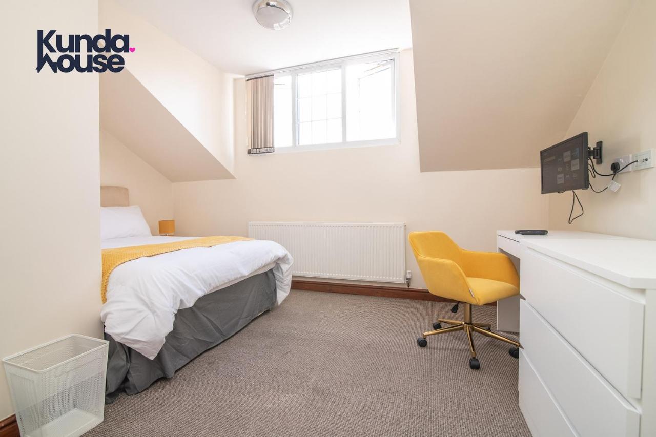 Kunda House Dawlish Villa เบอร์มิงแฮม ภายนอก รูปภาพ