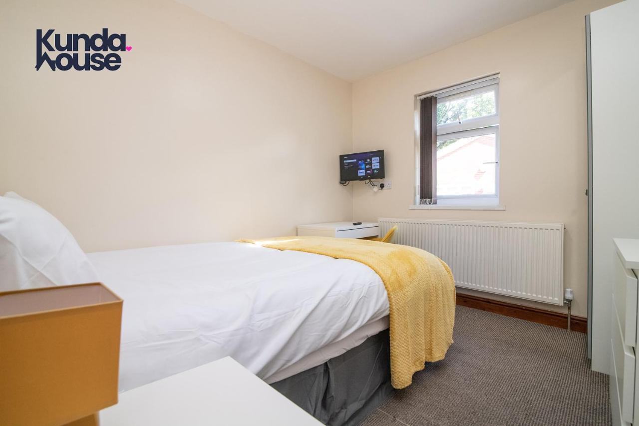 Kunda House Dawlish Villa เบอร์มิงแฮม ภายนอก รูปภาพ